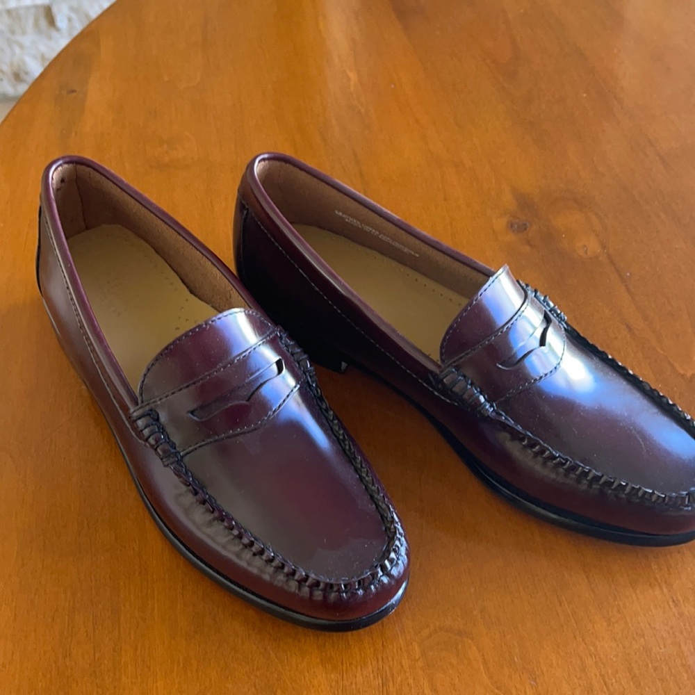 G.H Bass and Co. Weejuns Burgundy Loafers.